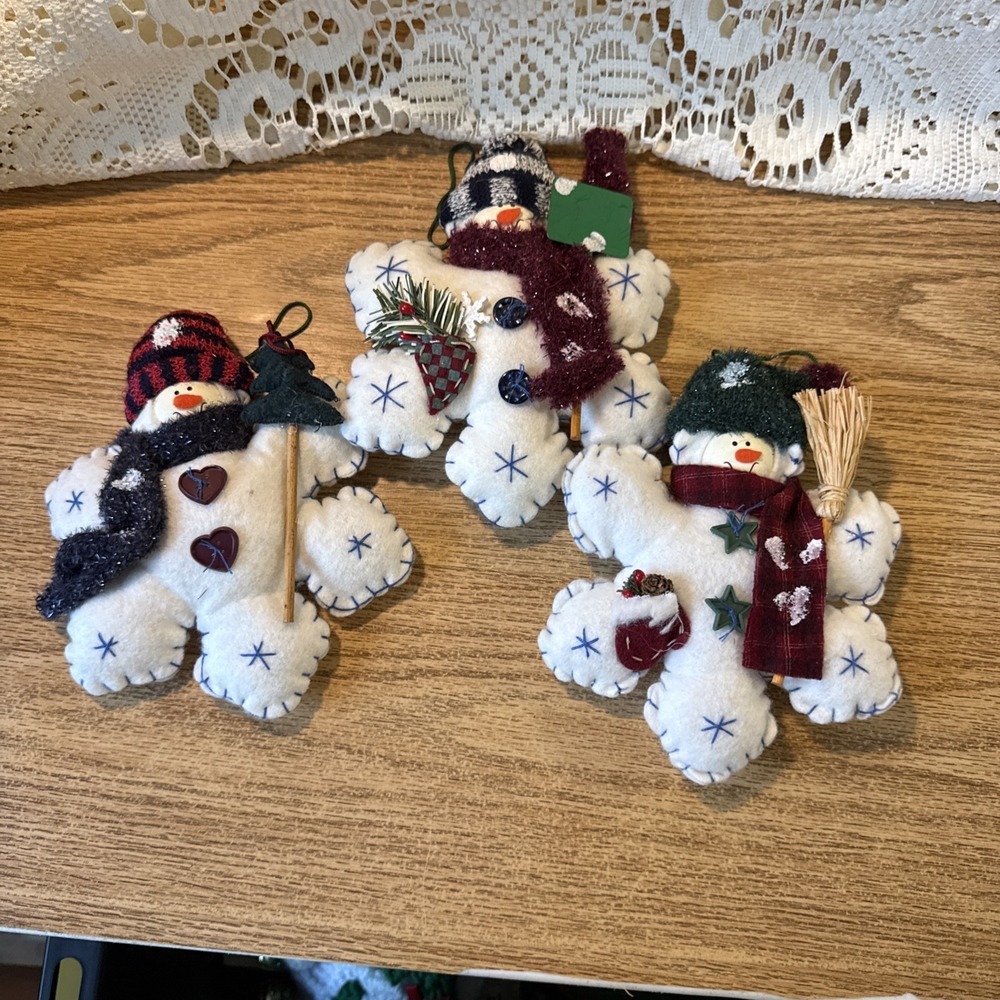 3‎ Snowflake Snowman Plush Christmas Ornaments With Hat Scarf Broom/shovel/tree